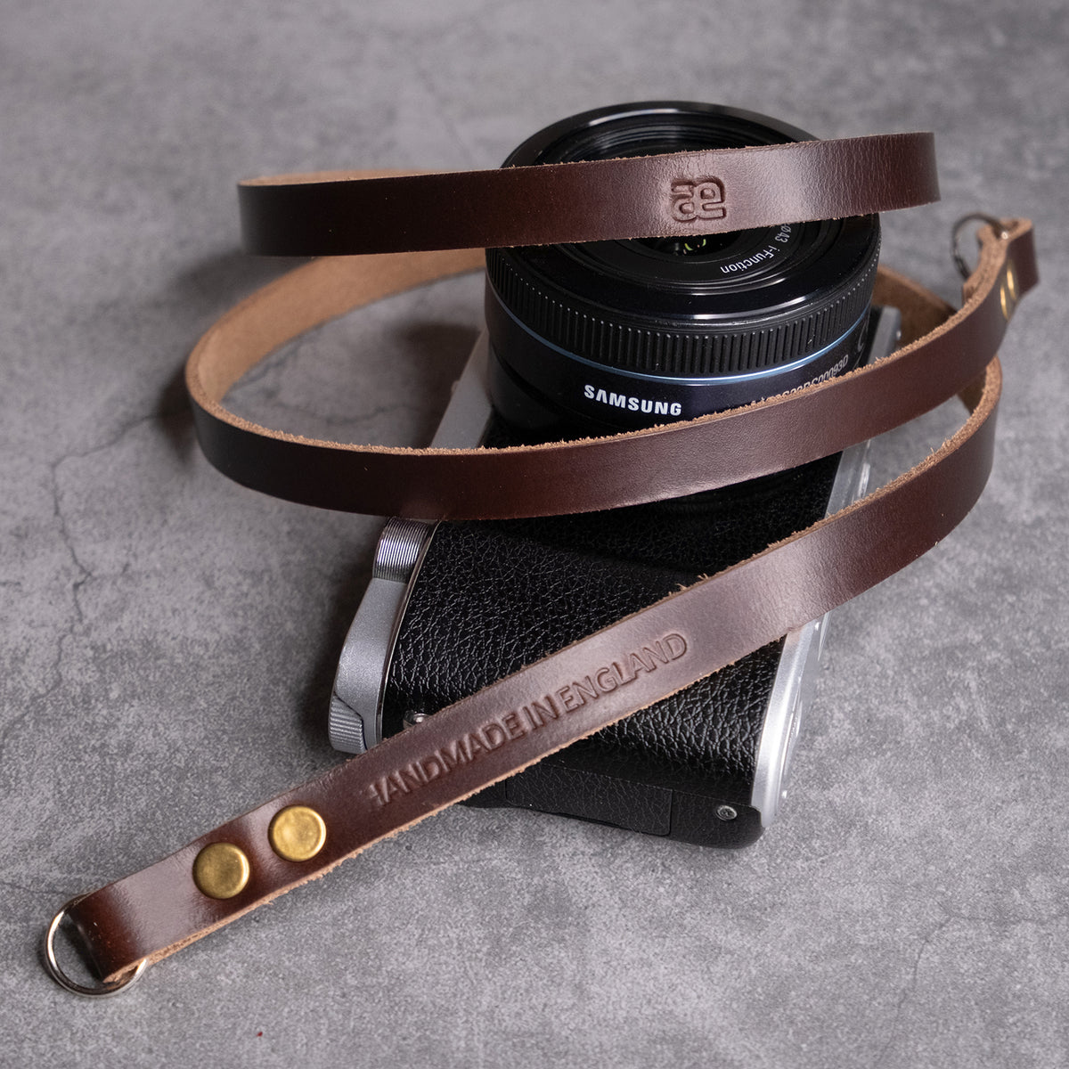 Hudson Leather Camera Strap Thin - Classic Ring - Brown