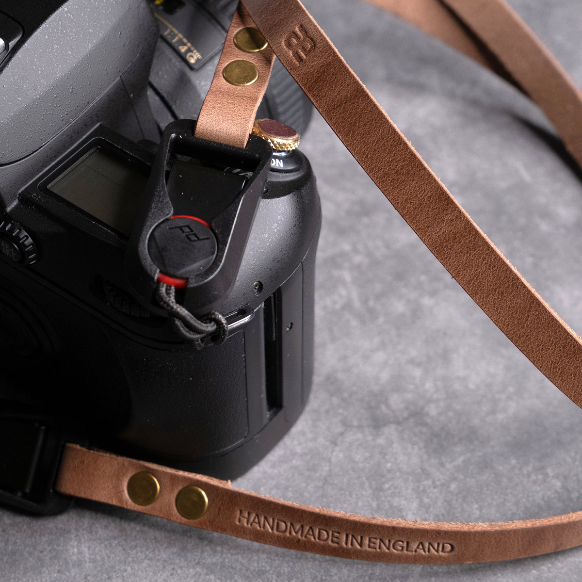 Hudson Leather Camera Strap Thin - Quick Release - Natural